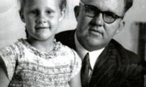 Gansbaai Leeskring vier Dirk Opperman